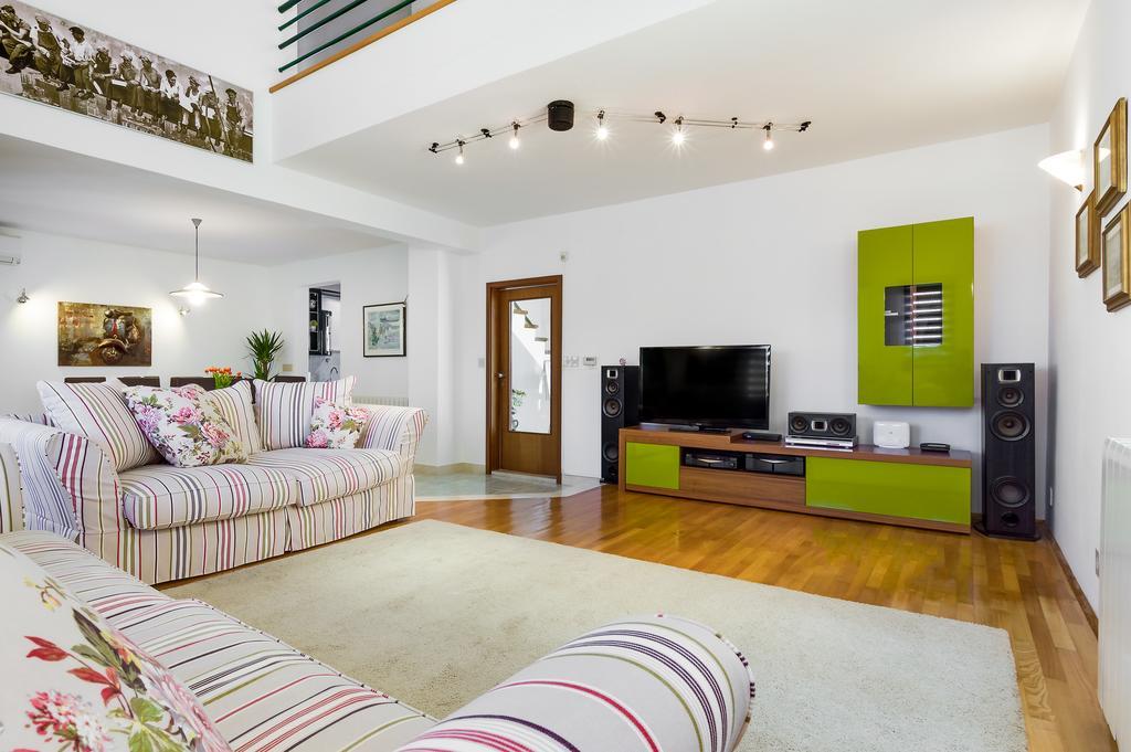 Kuca Za Odmor Kuzmanic Villa Kaštela Exteriör bild